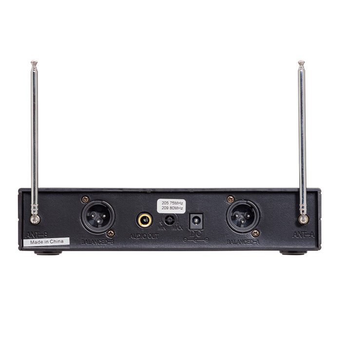 SOUNDSATION Dual VHF Plug and Play Wireless With 2 Handheld Mics