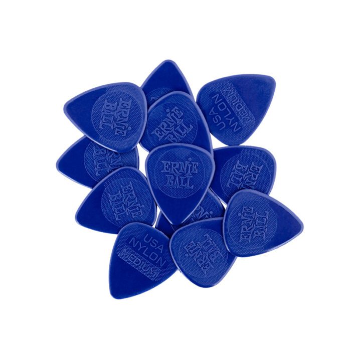 ERNIEBALL Medium Injection Molded Nylon Picks 0.72mm bag of 12 (P09136)