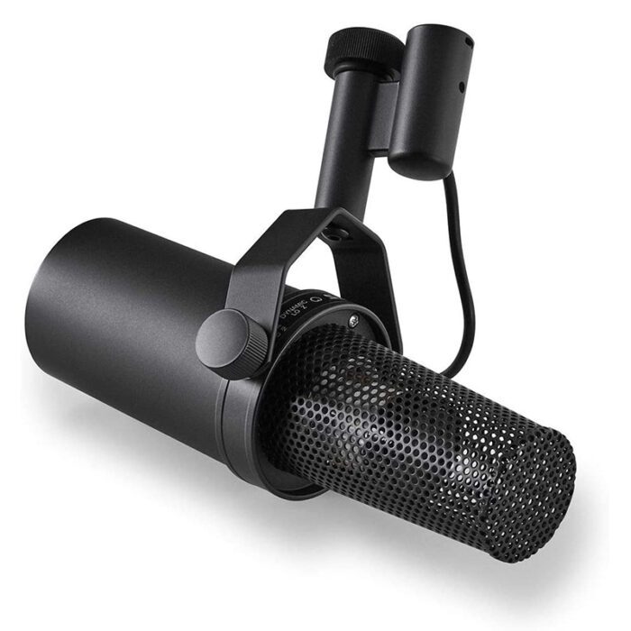 SHURE SM7B Dynamic Vocal Studio Microphone